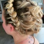 symbiose-coiffeur-froidfond-chignon-tresse-boheme